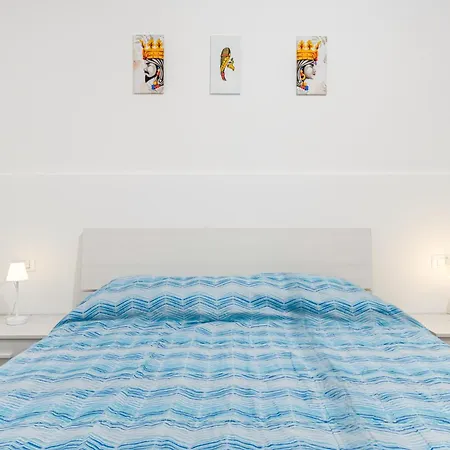 Apartmán Guesthost - Bright Flat With Terrace In
