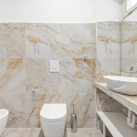 Apartmán Guesthost - Bright Flat With Terrace In